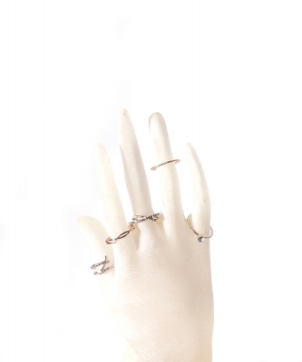 5 Pieces Asssorted Fashionable Ring Set RZ320001 GOLD